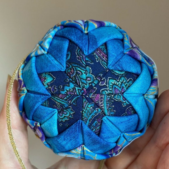 Original hand crafted by me quilted ornament theme “Kamala Harris I am with her“ - Picture 9 of 9